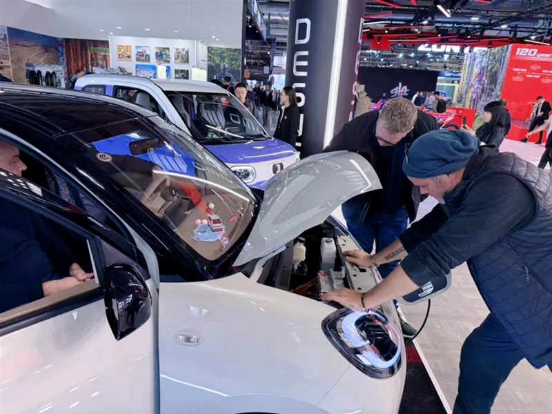 远通汽车亮相米兰EICMA 首发三款新能源车斩获275台订单#15126